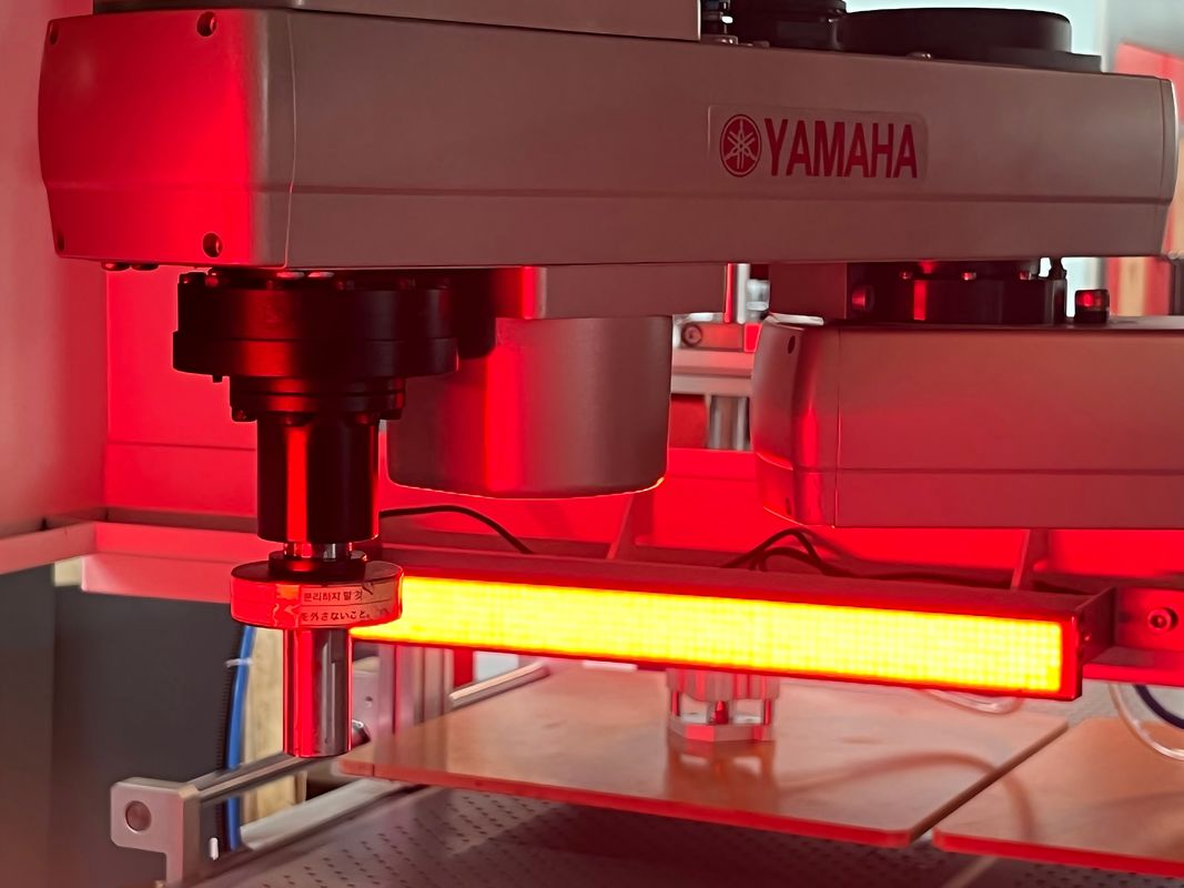 ماشین تغذیه خودکار کاغذی با موقعیت دوگانه برای جعبه های آرایشی جعبه های هدیه جعبه های جواهرات جعبه های سخت