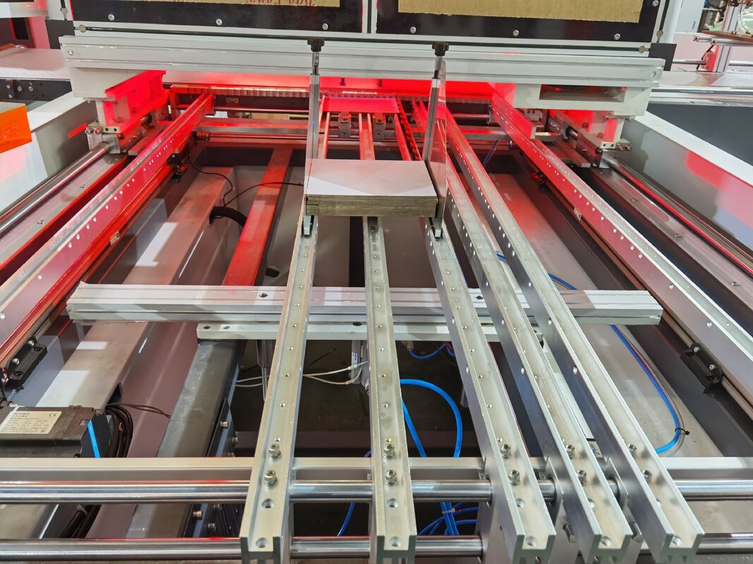 سرعت ماشین موقعیت گیری اتوماتیک 35 تا 45 عدد در دقیقه برای تولید طراحی شده